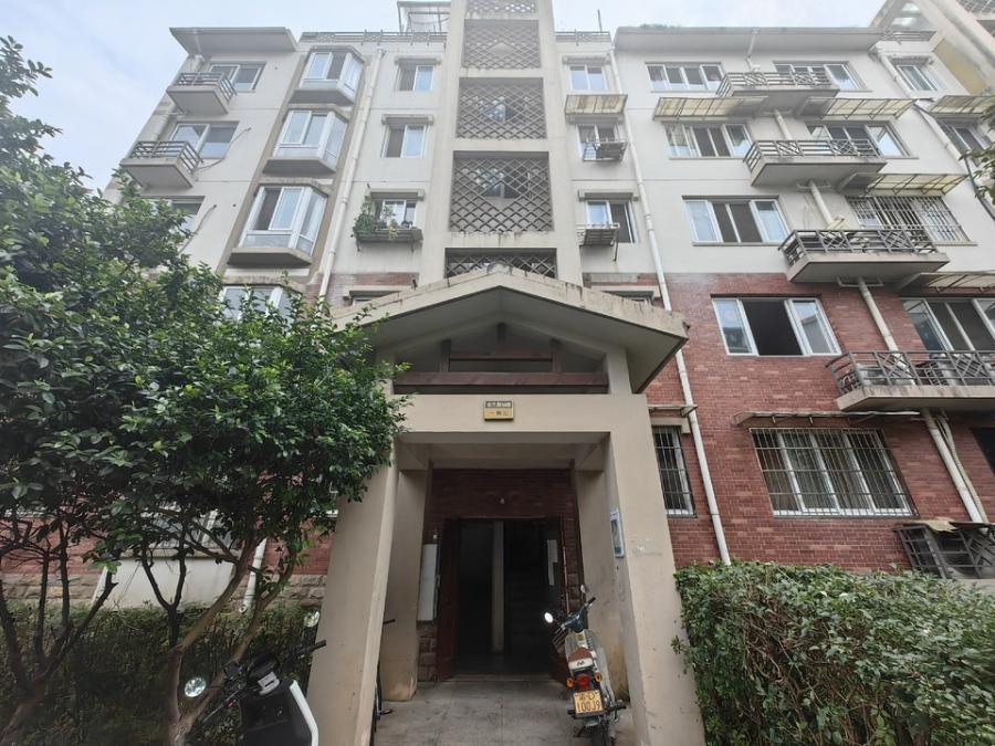 浙江省杭州市余杭区闲林镇山水居木兰苑14幢房间照片4