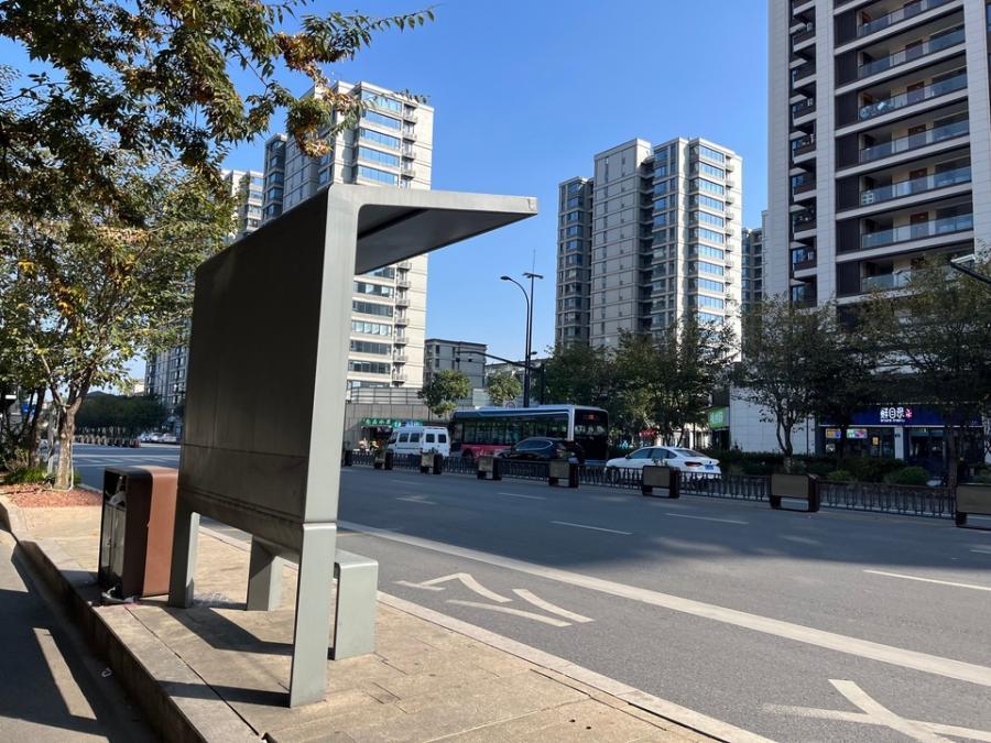浙江省杭州市余杭区中泰街道清水湾别墅山水苑11幢1单元1001室房间照片4