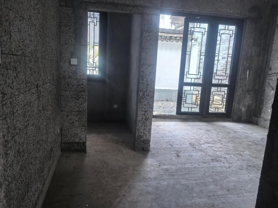 淳安县姜家镇文渊狮城124-4号住宅房地产