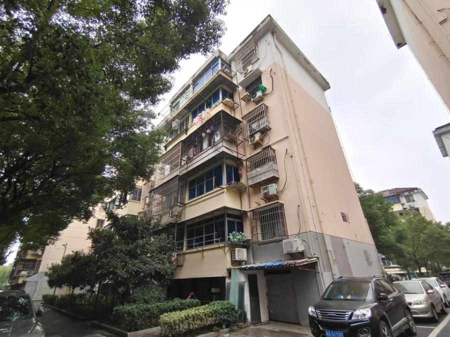 浙江省杭州市余杭区杭州市临平区(原余杭区)塘栖镇一小区85幢1单元302室房产房间照片4