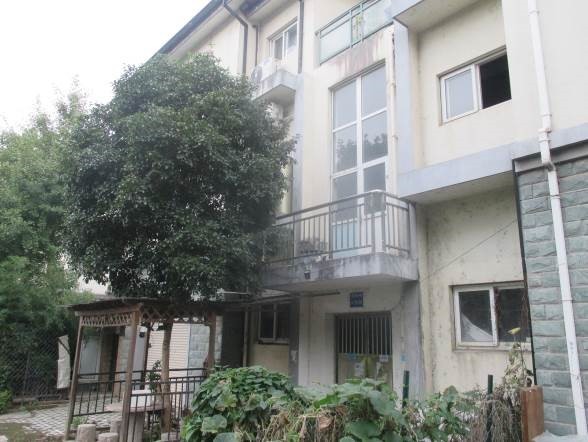 浙江省杭州市桐庐县旧县街道洋塘西路137号聚龙湾房间照片4