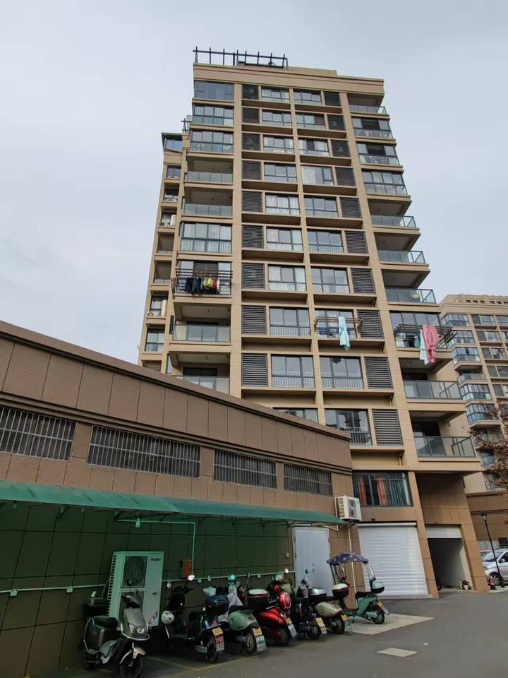 浙江省杭州市桐庐县横村镇桐千路15号房间照片1