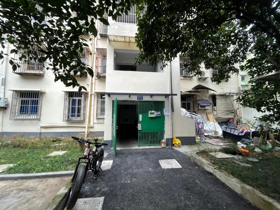 浙江省杭州市拱墅区杭州市拱墅区杭锅新村9幢3单元601室的住宅房地产房间照片4