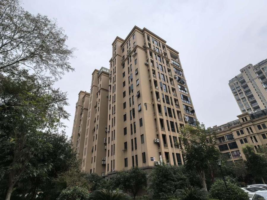浙江省杭州市桐庐县县城春江东路388号金久·城市花园13幢2单元1104室房间照片3