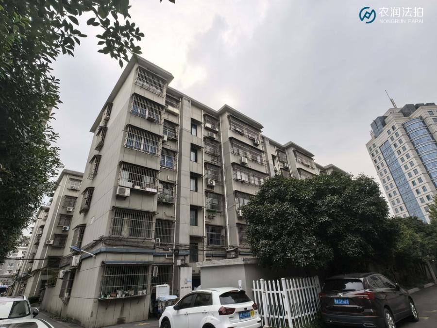 浙江省杭州市余杭区东湖街道邱山大街713号4幢2单元602室房间照片3