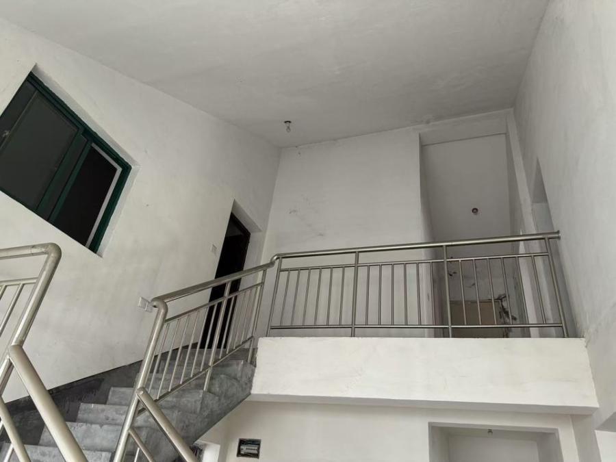 浙江省杭州市桐庐县城南街道春江东路158号石马小区23幢1单元602室房间照片3