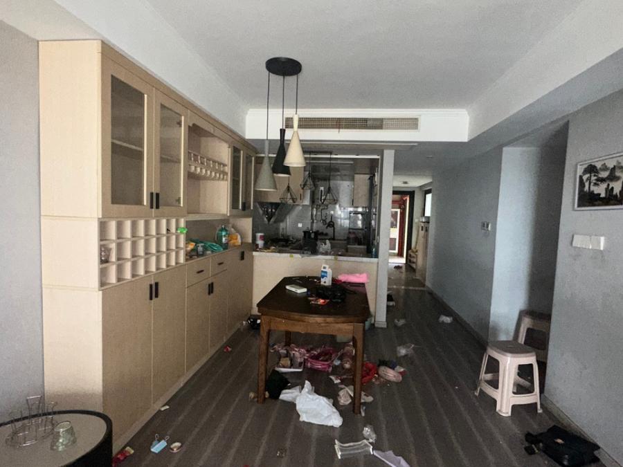 浙江省杭州市余杭区杭州市临平区（原余杭区）临平街道龙悦湾3幢2单元1401室房间照片3