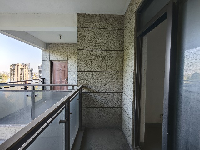 浙江省杭州市富阳区富春街道江滨东大道59号西郊半岛云龙阁1号房间照片2
