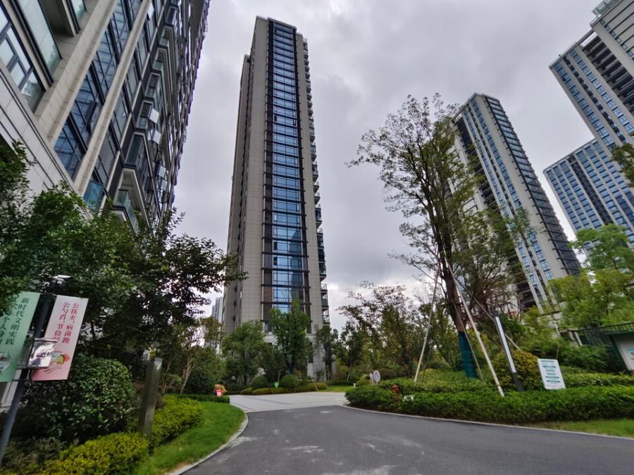 浙江省杭州市临安区锦南街道牧云里5幢2602室房间照片7